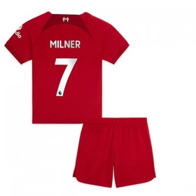 Virallinen pelipaita Liverpool Milner 7 Koti 2022-23 Lyhythihainen - Lasten ( + Lyhyet housut )